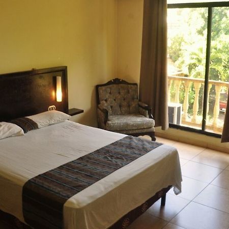 Hotel Molina La Ceiba Ngoại thất bức ảnh