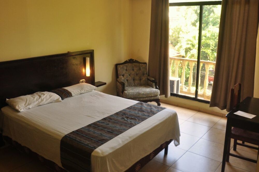 Hotel Molina La Ceiba Ngoại thất bức ảnh